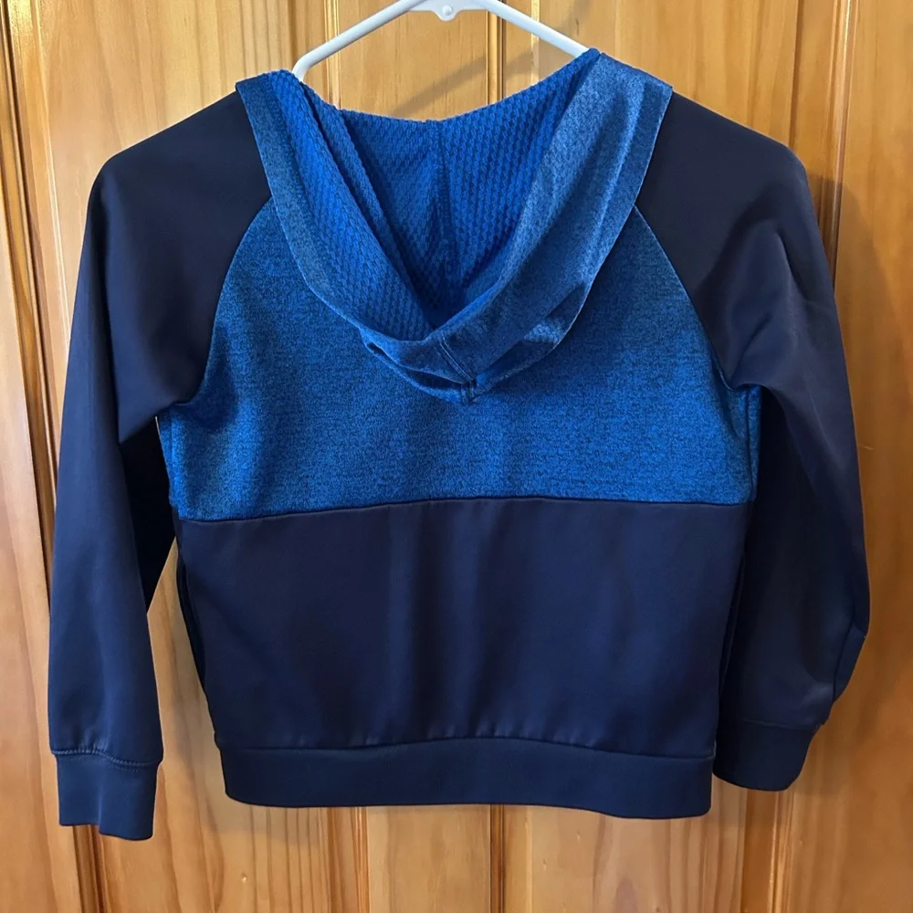 Nike comfortable hoodie